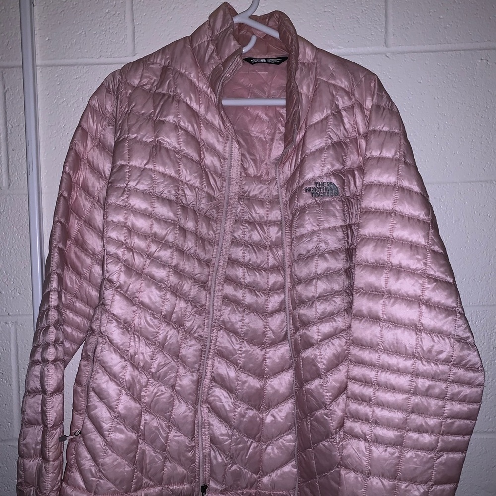 RARE Light Pink Northface Thermoball Jacket